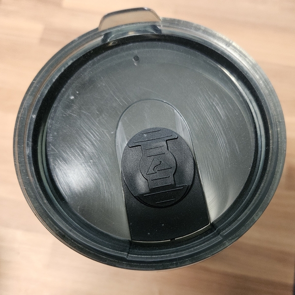 Harley-Davidson 32 Oz. Cup - Picture 3 of 3